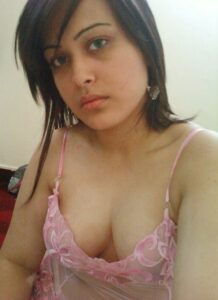 Escorts in Sindhi Camp